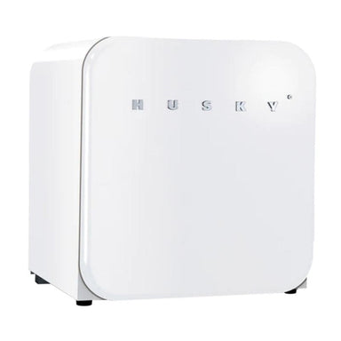 Retro mini fridge by husky in white front view